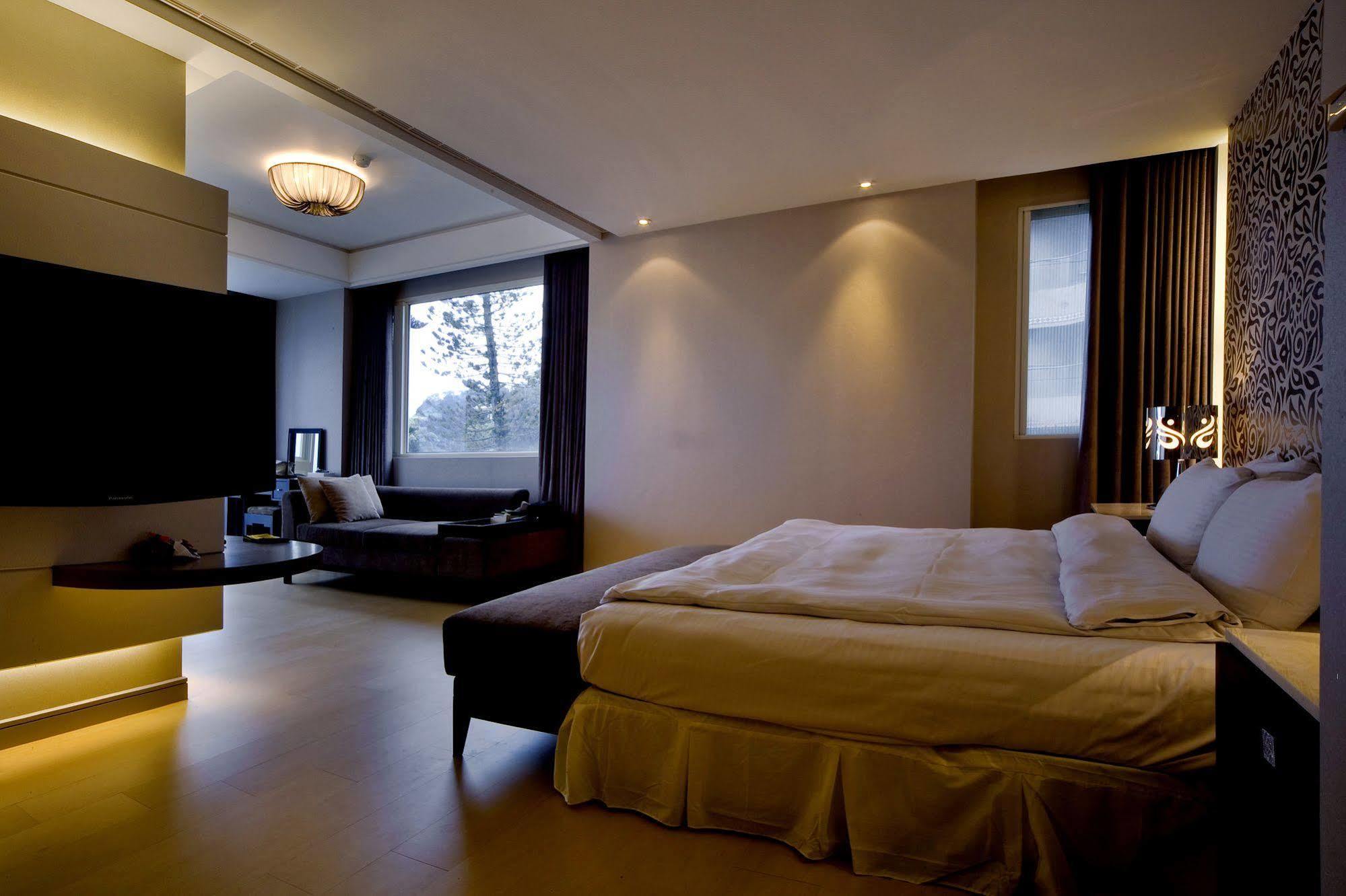 Spa Home Sun Moon Lake Luxury Lakeside Hotel Jücsi Kültér fotó